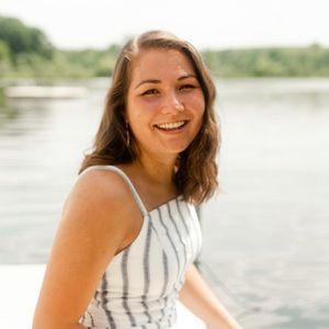 Meet your Posher, Haley